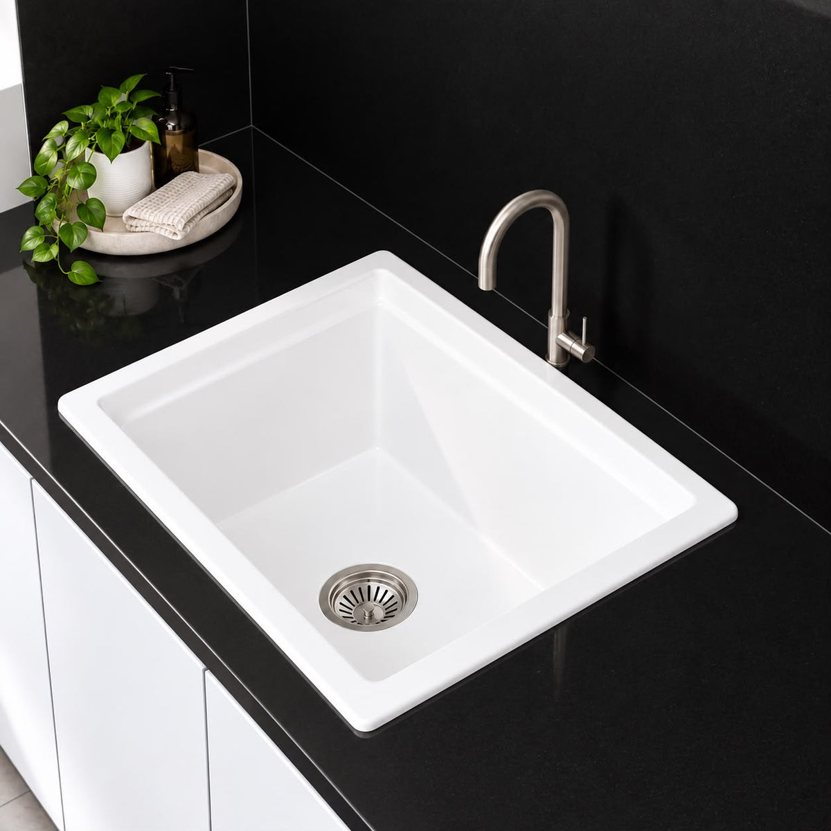 534mm Single Bowl White Granite Sink - 534 x 458 x 201mm