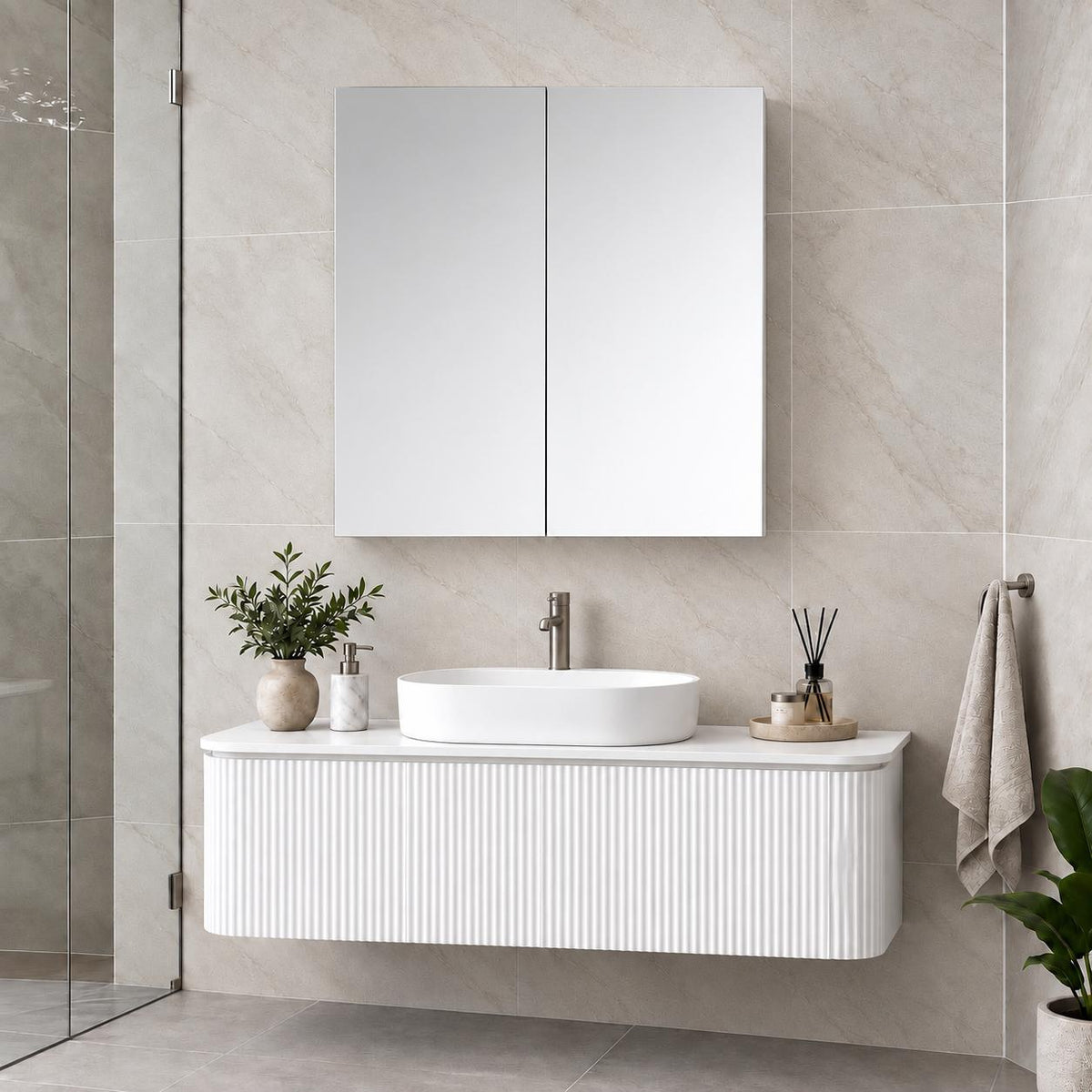 600mm MDF Polyurethane Shaving Cabinet Gloss White - 600 x 720 x 150mm