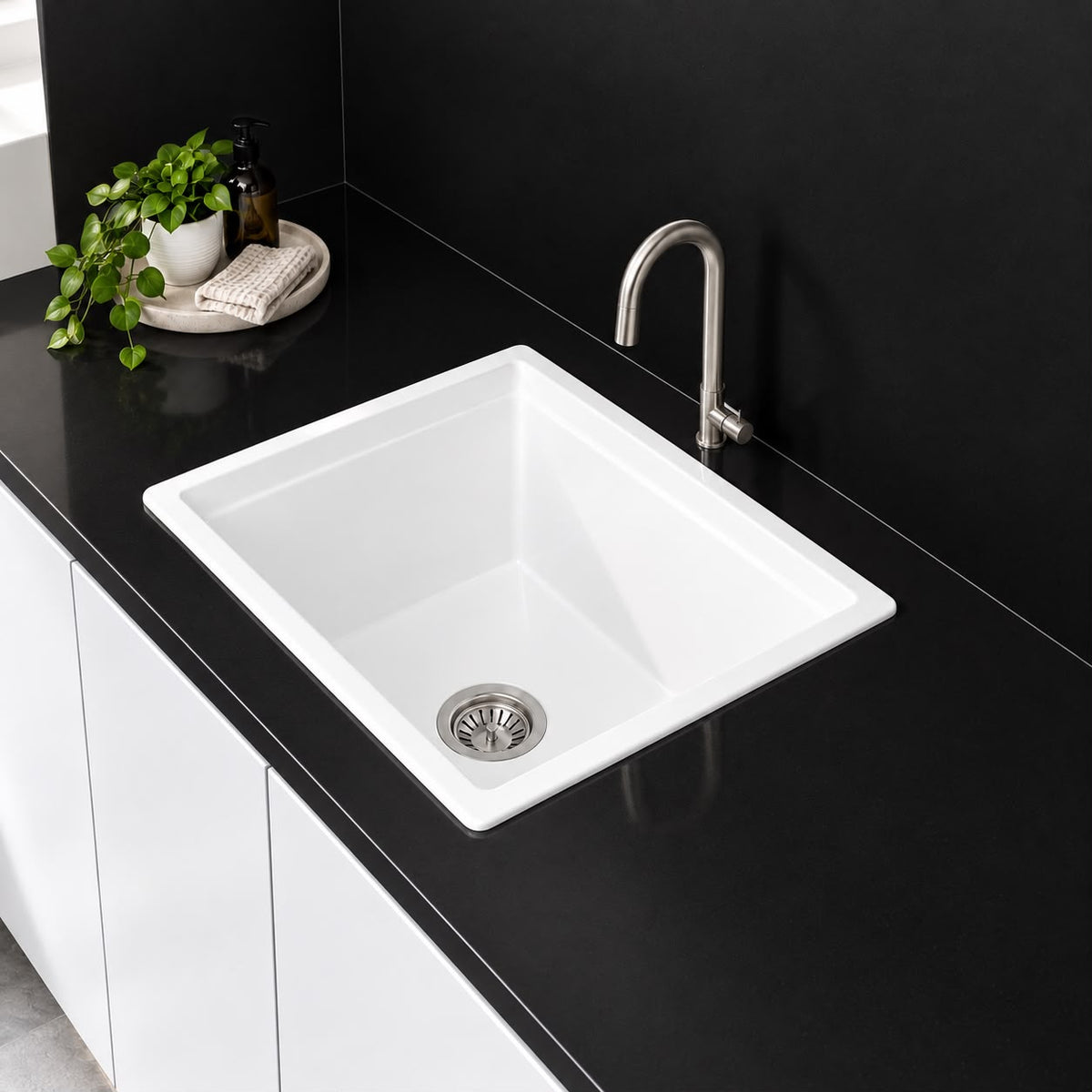 458mm Single Bowl White Granite Sink - 458 x 407 x 204mm